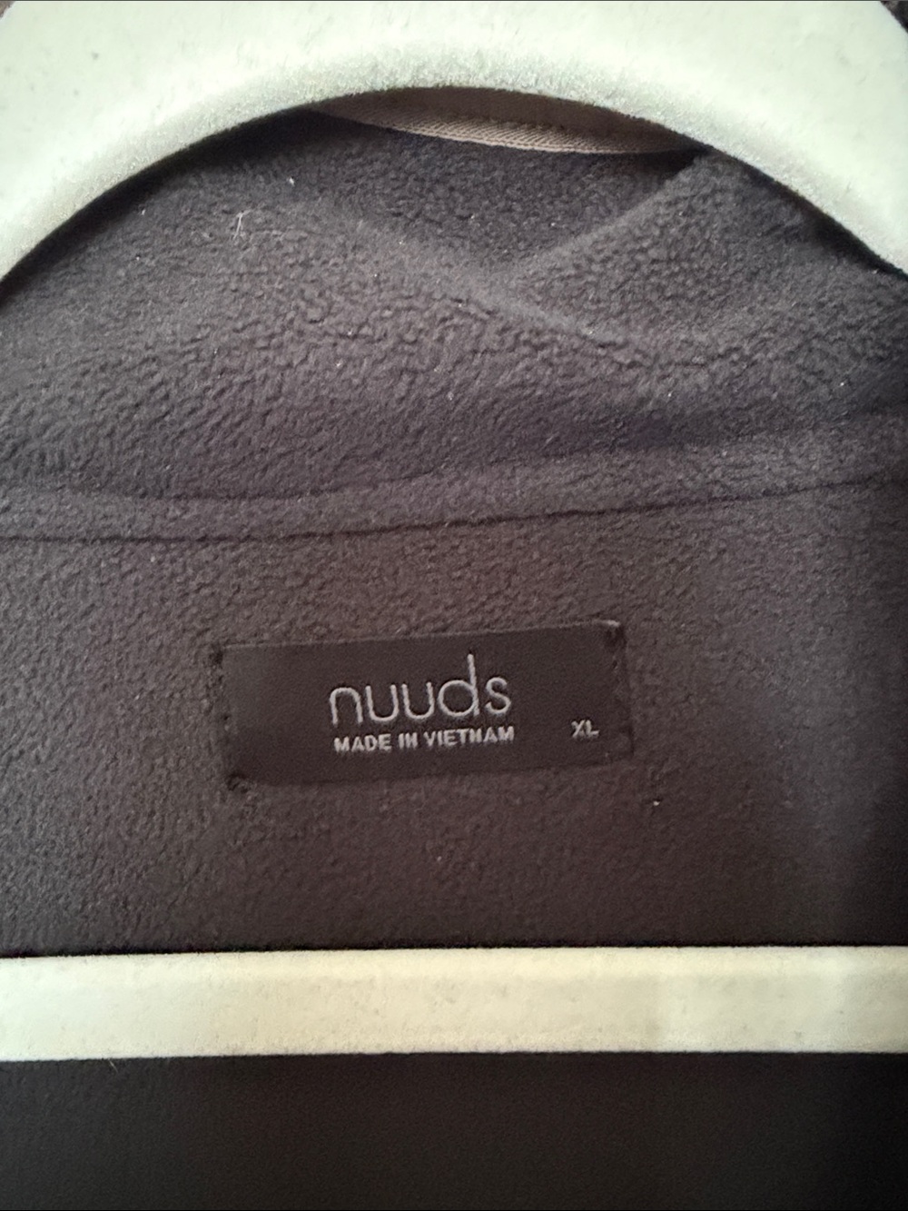 nuuds Charcoal Black Sherpa Pullover with Contrast Trim - Picture 2 of 3
